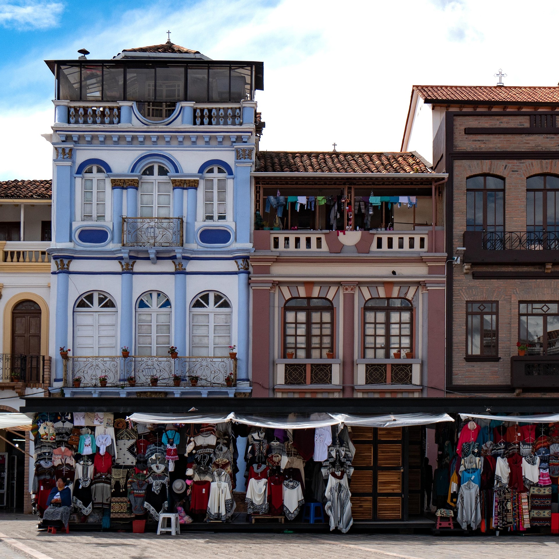 Cuenca colonial buildings
